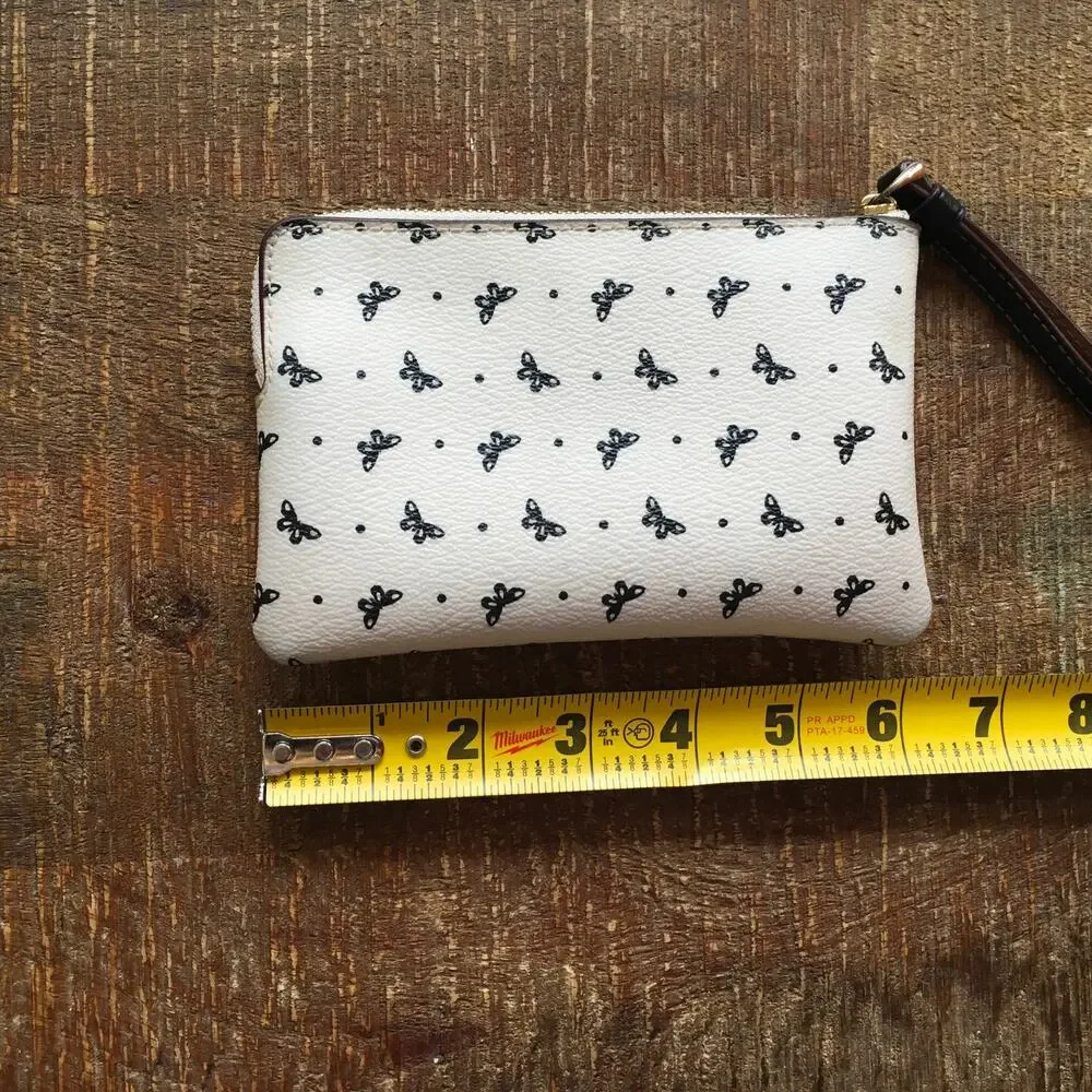 Coach Corner Zip Wristlet Butterfly Dot Cream Black F31244 Coquette Minimalist